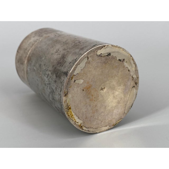 Silver Art Deco Cylindrical Cigarette Case in 835 Silver, 1920s For Sale - Image 8 of 17
