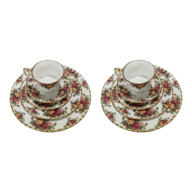 Vintage Royal Albert "Old Country Roses" Bone China Place Settings Service for 2 - 10 Pieces For Sale