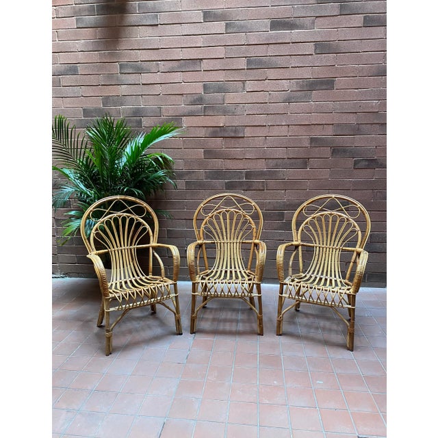 Boho Chic Late 20th Century Vintage Italian Rattan and Wicker Fan Back Chair For Sale - Image 3 of 5