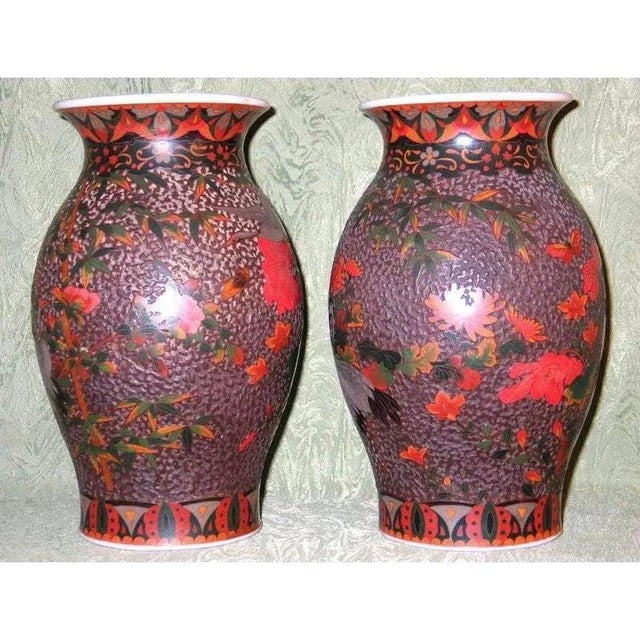 Japanese Late 19th Century Japanese Cloisonne Porcelain Vases Totai Tree Bark - A Pair For Sale - Image 3 of 12