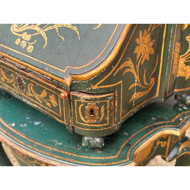 Antique Venetian Travelling Desk on Table, 1720 For Sale - Image 4 of 14