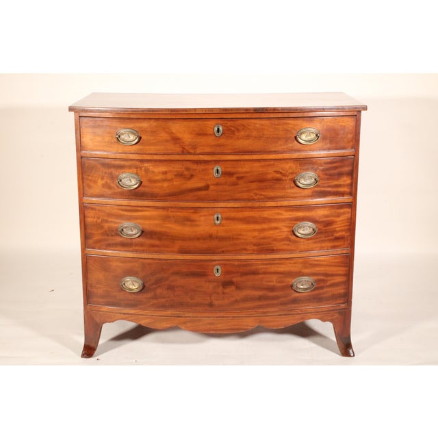 Traditional George III Mahogany Bow Front Chest of Drawers For Sale - Image 3 of 5