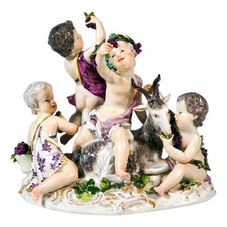 Cupid Group by J.J. Kaendler for Meissen, 1760 For Sale