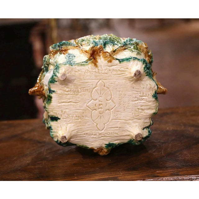 19th Century French Painted Majolica Cachepot With Hunt Trophy Motifs For Sale - Image 10 of 12
