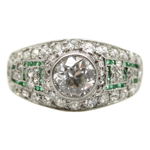 1920s Art Deco Platinum Diamond Emerald and Pave Diamond Ring, Size 7.5 For Sale