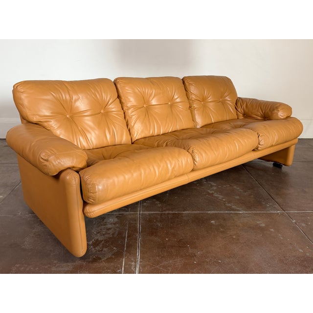 1970s tan leather tobia scarpa b & b italia sofa in good vintage condition. Dimensions 84” x 35” x 30” Seat h 18”