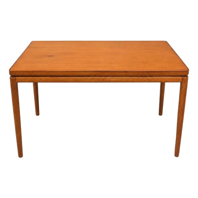 Vintage Scandinavian Extendable Dining Table in Teak For Sale