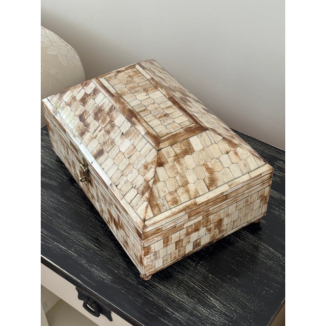 Coffee Maitland-Smith Harlequin Large Jewelry Box Keepsakes For Sale - Image 8 of 9
