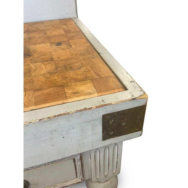 Early 20th Century French Provincial Butcher's Block With Brass Details For Sale - Image 15 of 18