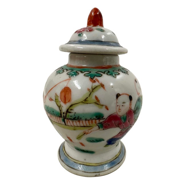 Chinese Early 20th Century Chinese Hand Painted Porcelain Ginger Jar - A Pair For Sale - Image 3 of 12
