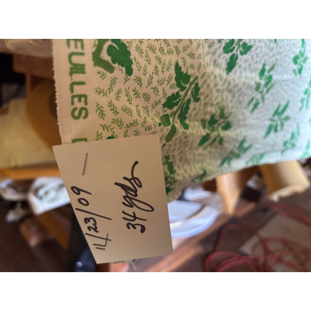 34 Yards Feuille De Chene Collection Mint Green Acorns and Leaves With White Background, 1980s For Sale - Image 4 of 6