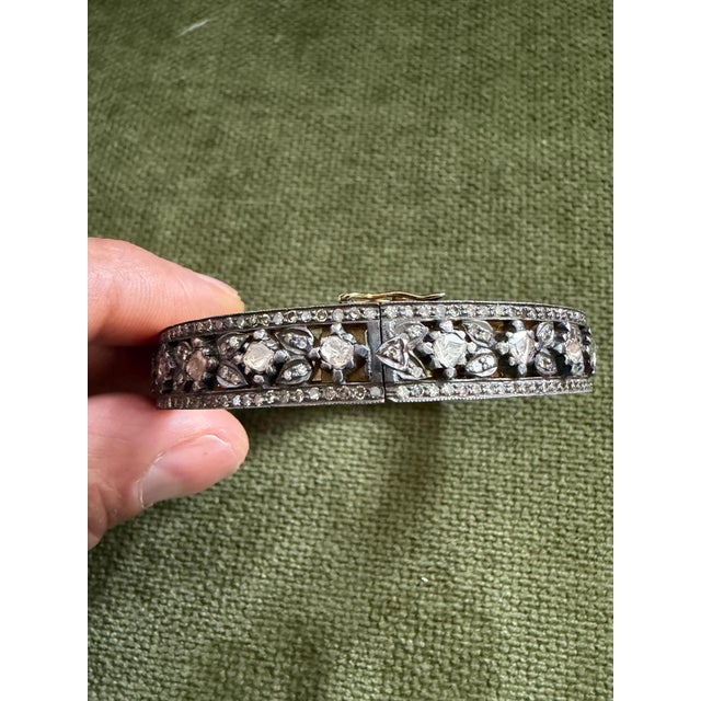 Bochic “Capri” Vintage Multi Rose Cut Diamond Bangle-Set 18K Gold & Silver For Sale - Image 4 of 12