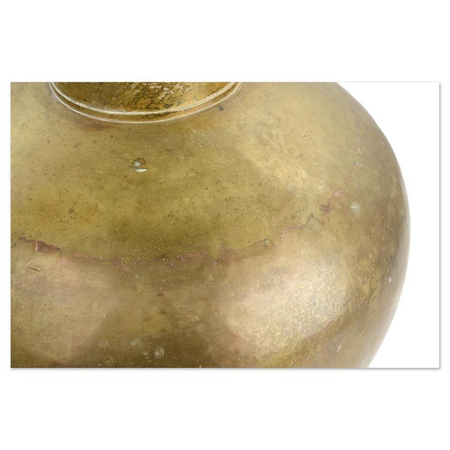 Vintage Golden Vase in Brass For Sale - Image 4 of 7