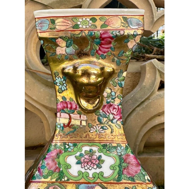 Pair of Antique Chinese Famille Rose Porcelain Vases & Stands For Sale - Image 13 of 18