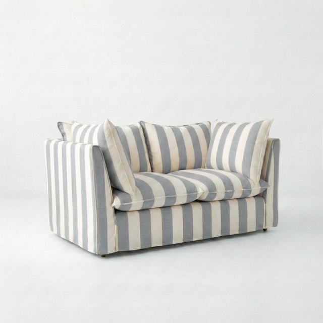 A joyous beautiful sofa made by hand in the USA using natural materials with a large dollop of comfort. 'Tradition with a...