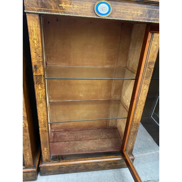 Early 20th Century Pair of Antique Display Cabinets For Sale - Image 5 of 11