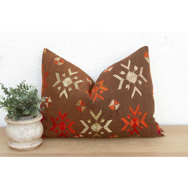 Bathinda Star, Antique Phulkari Lumbar Pillow Cover For Sale In Los Angeles - Image 6 of 6
