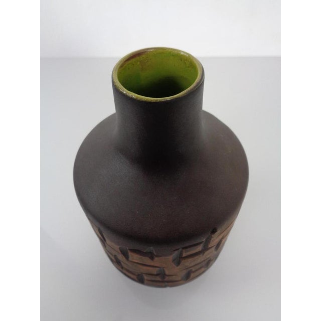 Ceramic Model 3047 Vase from VEB Haldensleben, East Germany, 1960s For Sale - Image 4 of 14