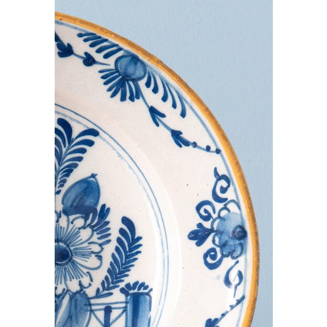 Ceramic 18th Century Dutch Delftware Blue and White Floral Plates, Set of 4 For Sale - Image 7 of 18