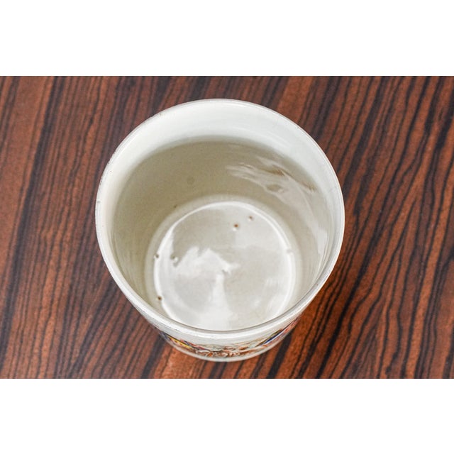 Commemorative Antique English World War I Patriotic Porcelain Beaker Cup Militaria Flags For Sale - Image 12 of 13