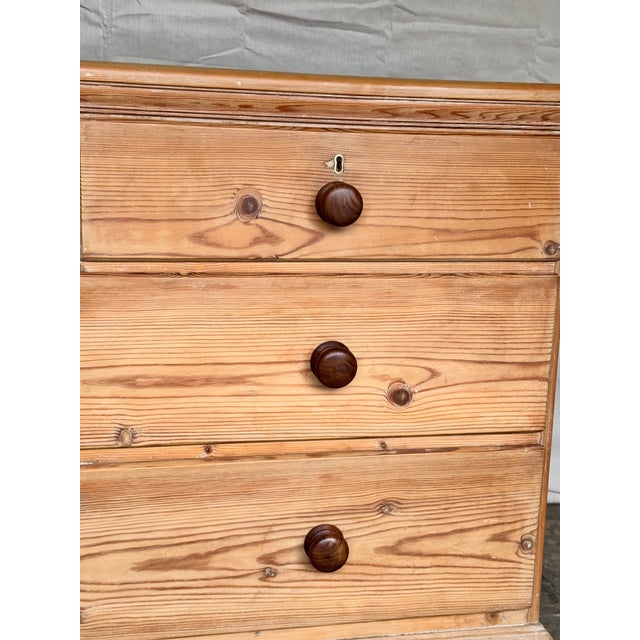 English 19th Century English Pine Chest of Drawers For Sale - Image 3 of 9