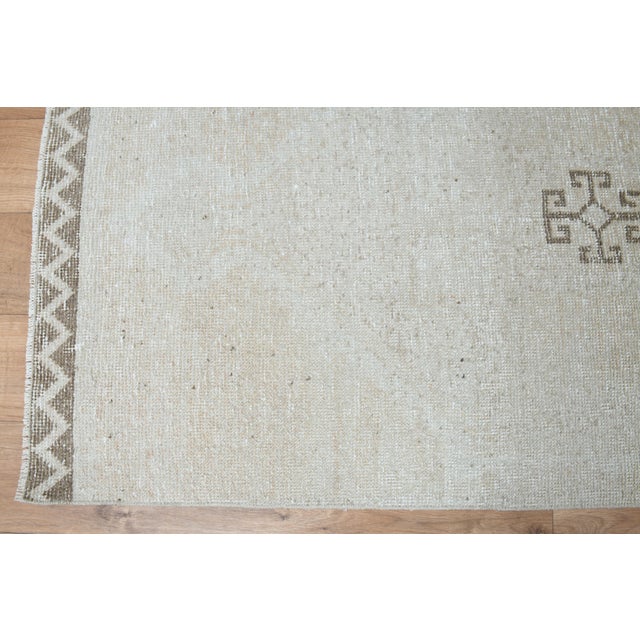 1970s Vintage Handmade Wool Cotton Turkish Beige Runner Rug For Sale - Image 9 of 11