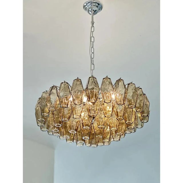 Mid-Century Modern Chandelier with Fume Poliedri Murano Glass by Simoeng For Sale - Image 3 of 8