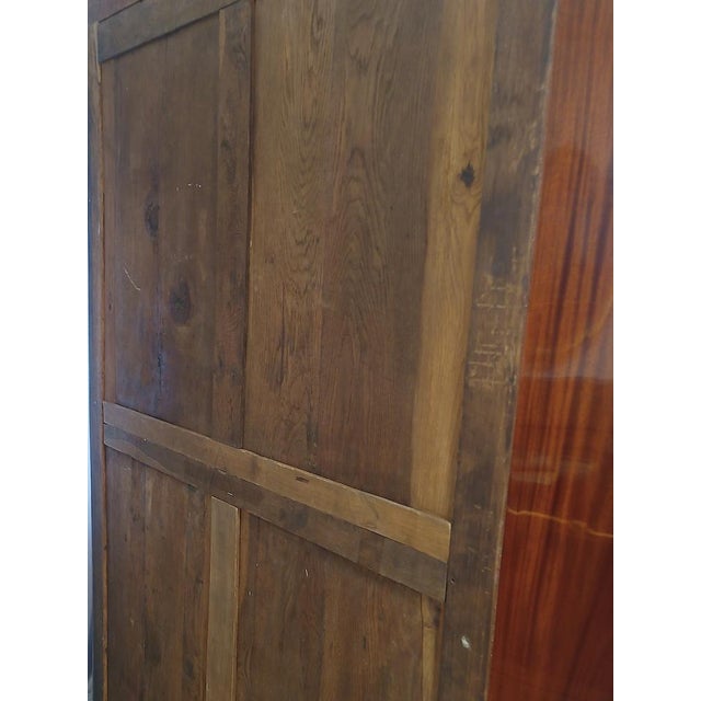 Empire Showcases in Mahogany, Set of 2 For Sale - Image 9 of 17