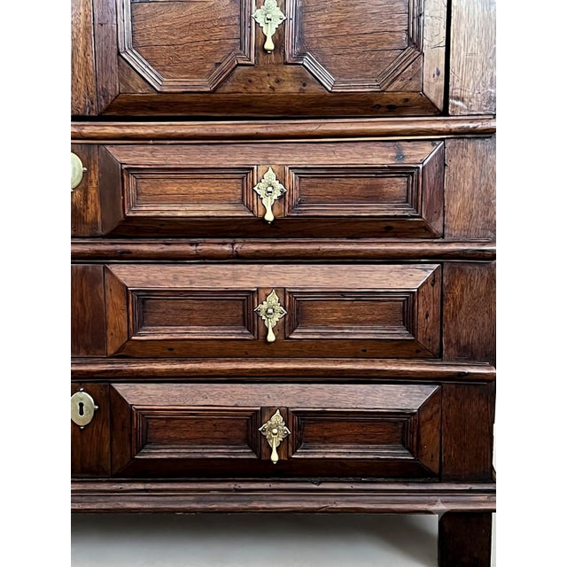 18th Century Rare Bermudian British Colonial Cedar Chest of Drawers For Sale - Image 5 of 11