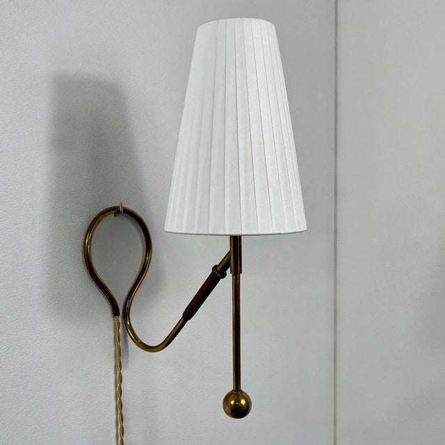 306 Adjustable Wall anf Table Lamp in Brass and Bakelite by Kaare Klint for Le Klint, Denmark, 1950s For Sale - Image 13 of 18
