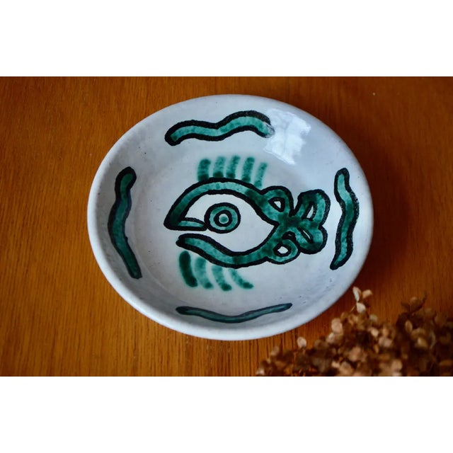 Brutalist Ceramic Bowl with Fish by Taizé / Daniel De Montmollin For Sale - Image 3 of 6