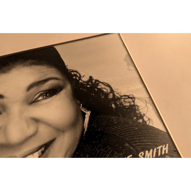 Mid-Century Modern Vintage 1993 Framed Autographed Photo of Carrie Smith 8"x10" For Sale - Image 3 of 8