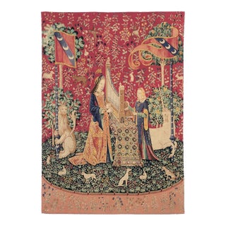 La Dame a La Licorne 'L'Ouie' Silkscreen Tapestry - 117 X 88 Cm (3'10" X 2'11") - Requires Rod Size 2 For Sale