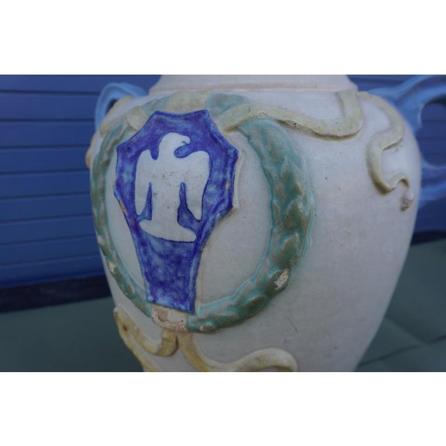 Ceramic 1920s San Simeon Neo-Classical Italianate Urn For Sale - Image 7 of 7