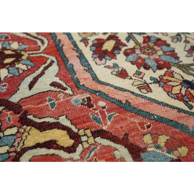 Antique Farahan Sarouk Rug 4'0'' x 6'7'' For Sale In New York - Image 6 of 9
