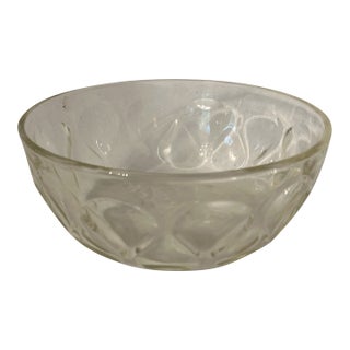 Vintage/Classic Pyrex Clear Glass Mixing Bowl With Teardrop Pattern For Sale