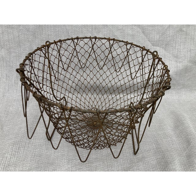 Early 20th Century French Wire Collapsible Egg Basket For Sale - Image 5 of 18
