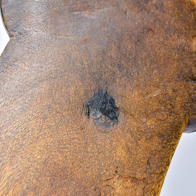 Early 20th Century Nyamwezi Wooden Headrest with Glass Bead Decoration Tanzania For Sale - Image 13 of 16