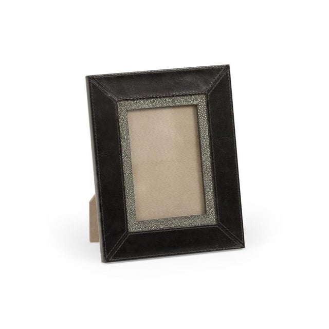 Contemporary Wildwood Lawson Photo Frame, 4 x 6 For Sale - Image 3 of 3
