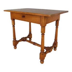 Wallace Nutting Tavern Table #660