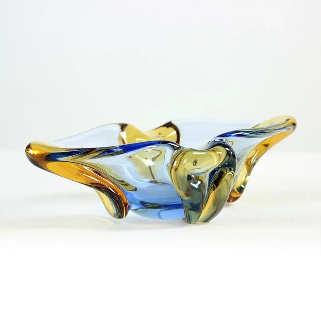 Czechoslovakian Glass Bowl by František Zemek for Skrdlovice Glass Factory, 1960s For Sale - Image 10 of 10