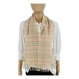 Burberry Children Pink Merino Wool & Cashmere Small Scarf For Sale