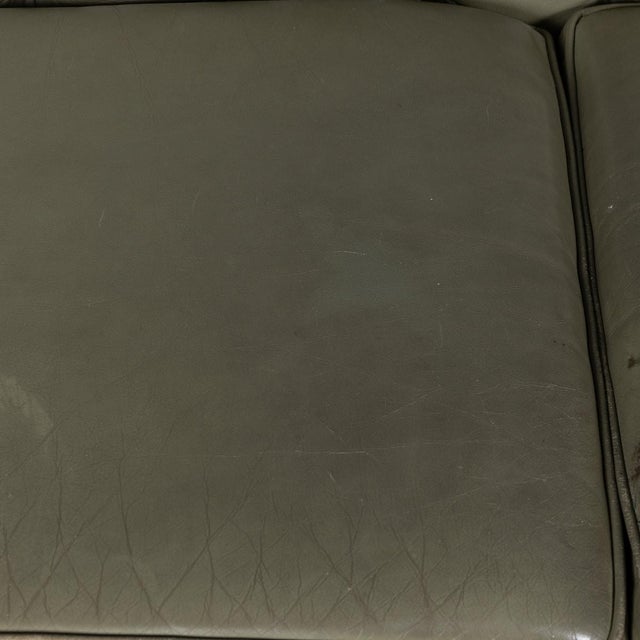 Vintage English Chesterfield Sofa in Olive Green Leather, 1980 For Sale - Image 15 of 18