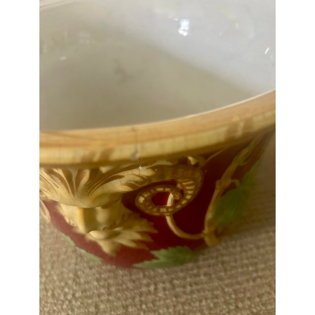 Vintage Neoclassical Planters, a Pair For Sale In Boston - Image 6 of 11