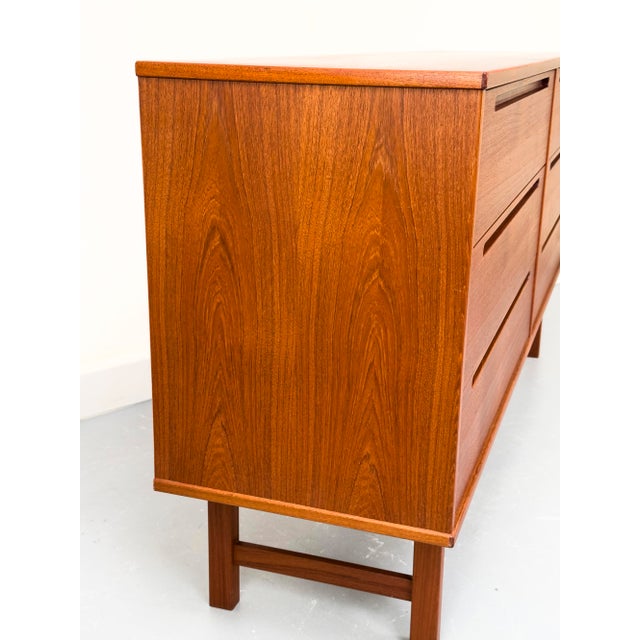 Large Teak Chest of Drawers from Tørring / HJN Møbelfabrik, 1960s For Sale - Image 15 of 18