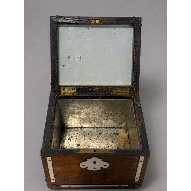 Anglo-Indian Inlaid Hardwood Humidor Attributed to Vizagapatam, 19th Century For Sale - Image 9 of 10