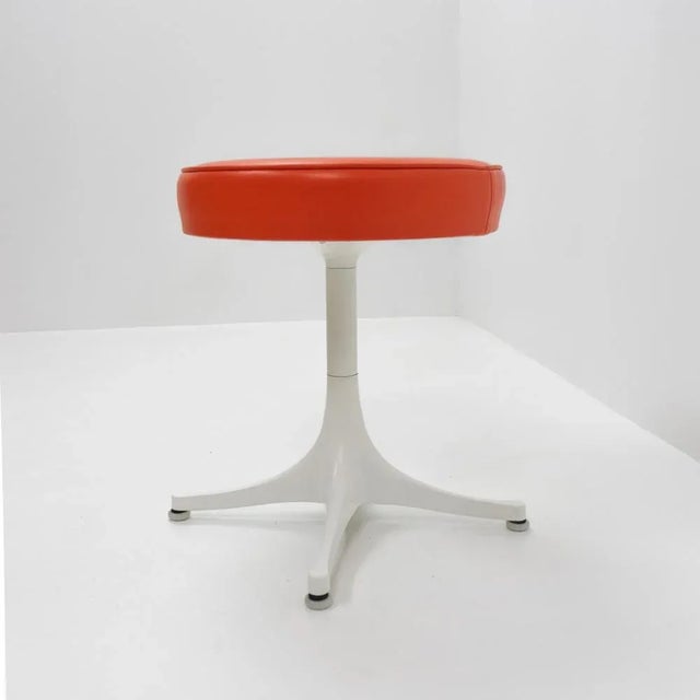 Swivel Pedestal Stool by George Nelson for Herman Miller, 1970s For Sale - Image 9 of 9