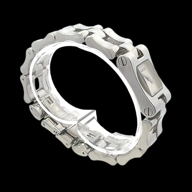 Metal Late 20th Century Gucci Estate Swiss Made Stainless Steel Ladies Wristwatch For Sale - Image 7 of 12