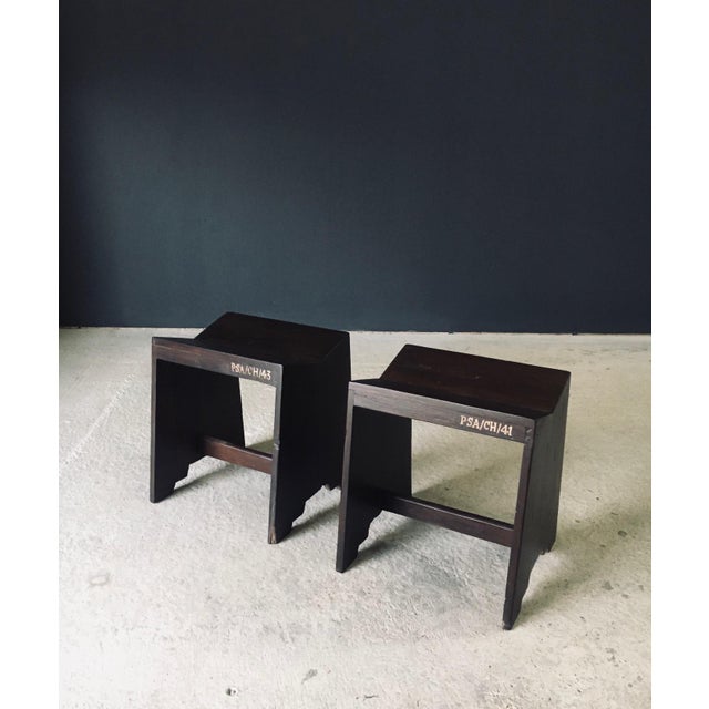 Modernist PJ-SI-68-A Sewing Stools by Pierre Jeanneret for Chandigarh, 1950s, India, Set of 2 For Sale - Image 4 of 18