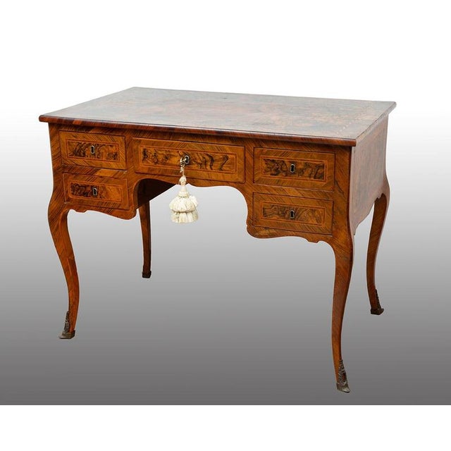 Wood 18th Century Neapolitan Louis XV Desk in Olive Wood Burl For Sale - Image 7 of 7